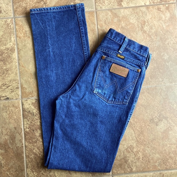 Wrangler Denim - Wrangler Cowboy Cut Straight Leg High Waisted Jeans size 31x34
